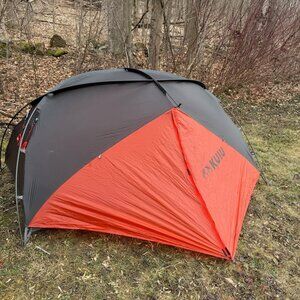 KUIU Mountain Star 2P Freestanding Tent w/ Carbon Fiber Pole set